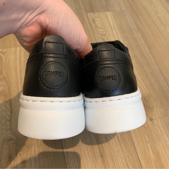 Camper black leather sneaker, size 38 (7.5 / 8) - Picture 10 of 14